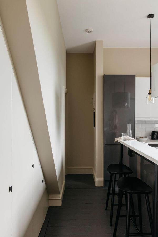 The Curator'S Apartment - Spacious 2 Bedrooms Bath Exterior foto